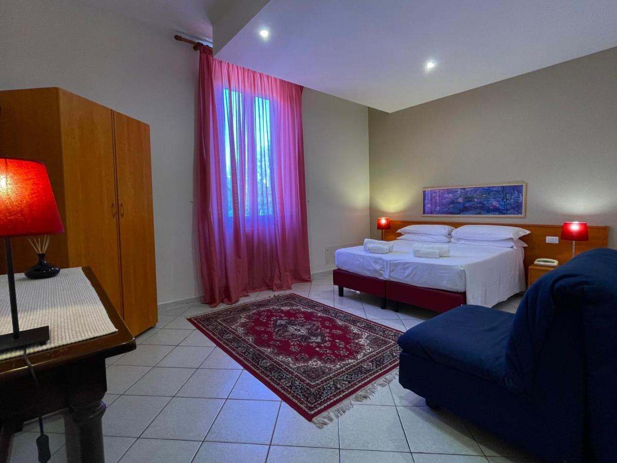 Hotel Leopolda Флоренция Экстерьер фото
