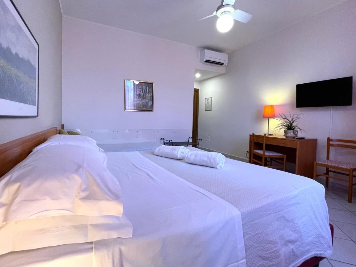 Hotel Leopolda Флоренция Экстерьер фото